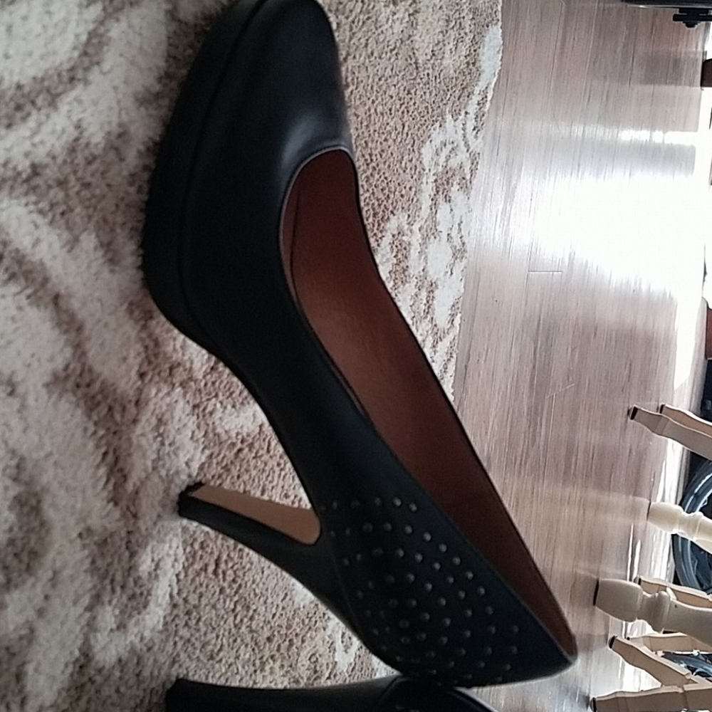 Franco Fortini heels